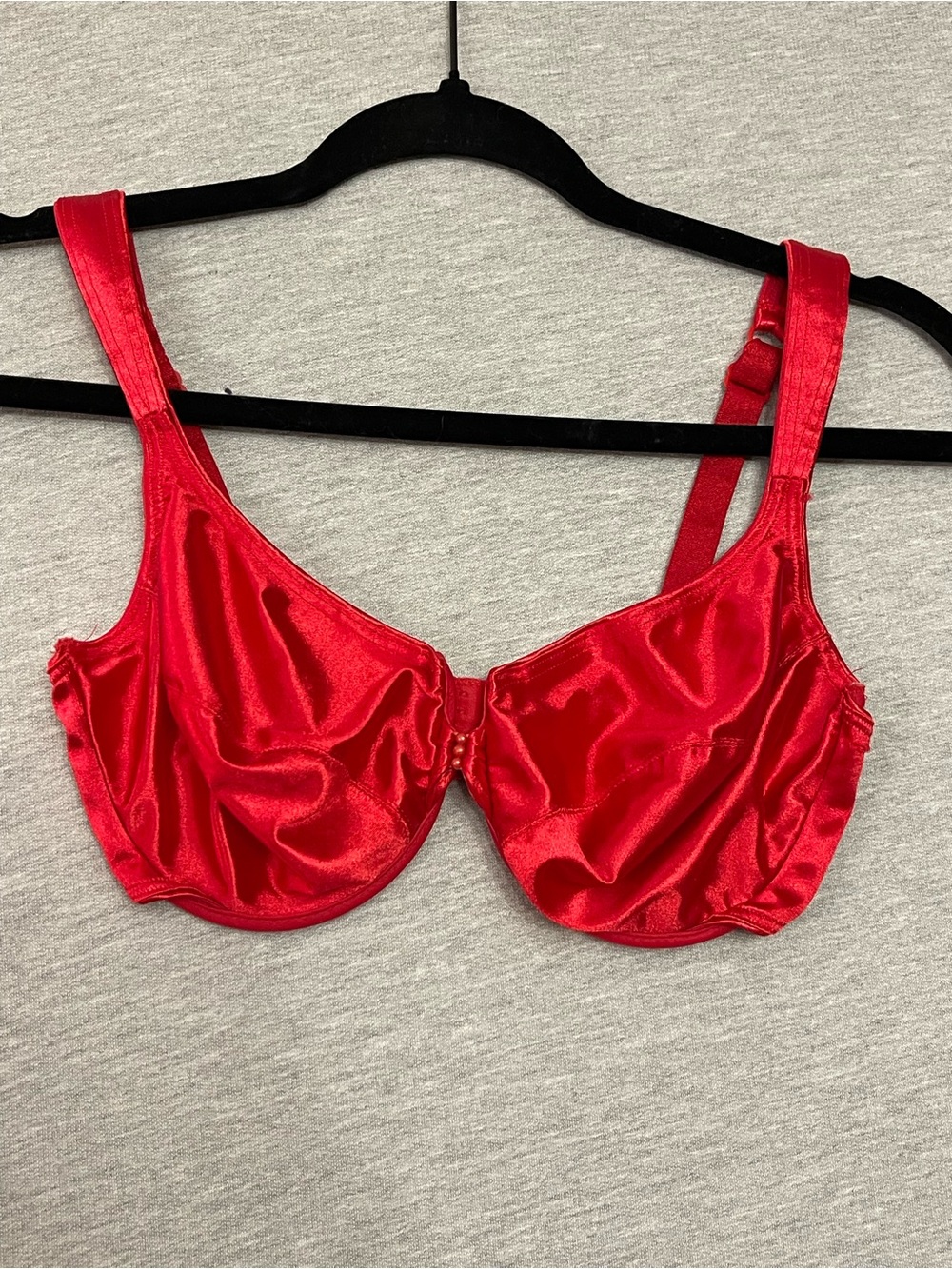 Vintage 90s Valentino Intimo Glossy Liquid Satin
Underwire Bra